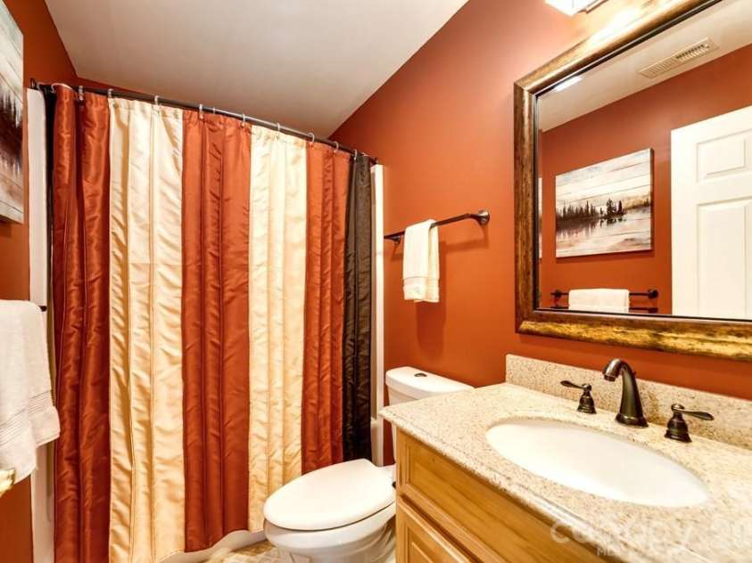 262 Sams Trail, Waynesville, NC 28786.  MLS# CAR4336440, YatesRealty ID 9184. 