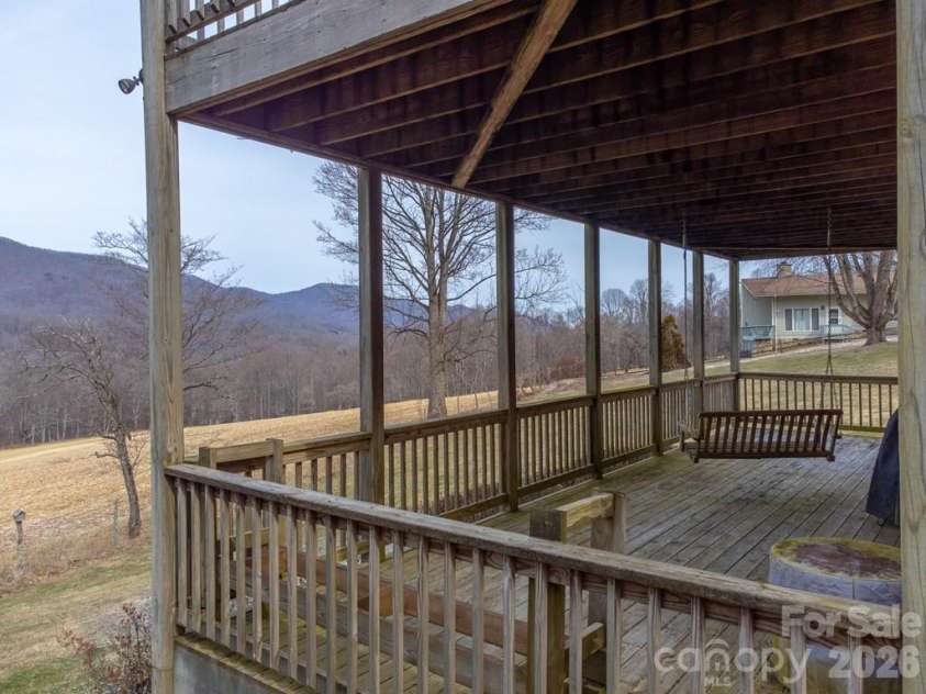 262 Sams Trail, Waynesville, NC 28786.  MLS# CAR4336440, YatesRealty ID 9184. 