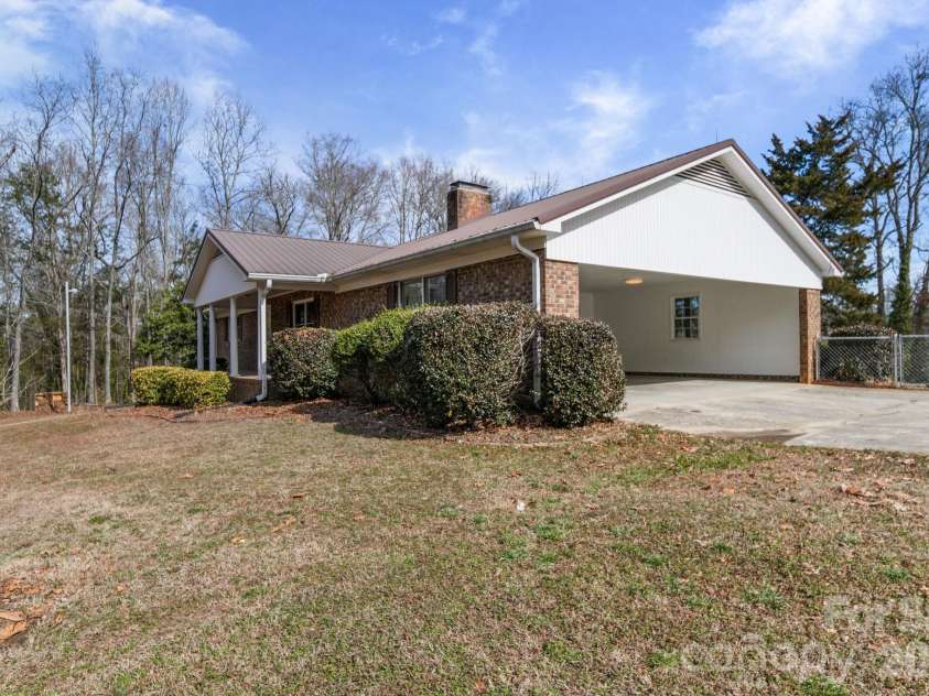 4775 US Highway 601 Highway, Concord, NC 28025.  MLS# CAR4337711, YatesRealty ID 9186. 