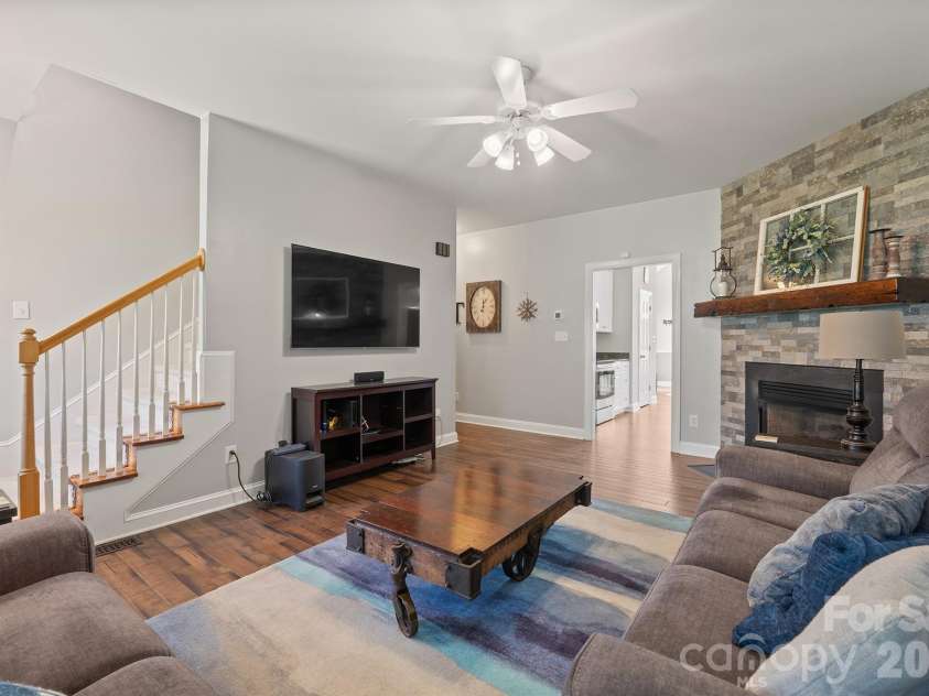408 Mooreland Drive, Conover, NC 28613.  MLS# CAR4358662, YatesRealty ID 9188. 