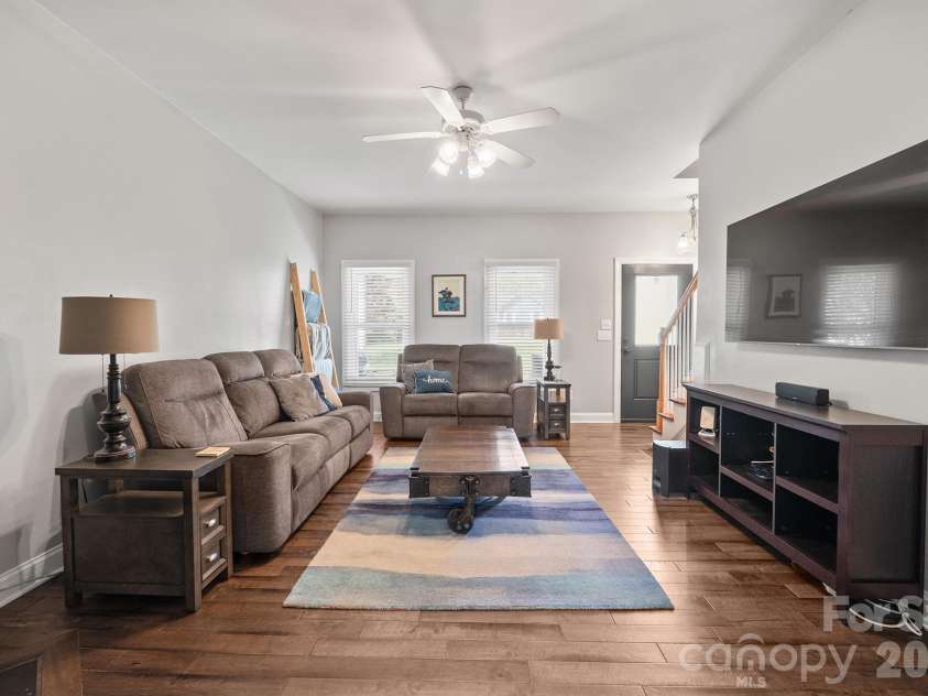 408 Mooreland Drive, Conover, NC 28613.  MLS# CAR4358662, YatesRealty ID 9188. 