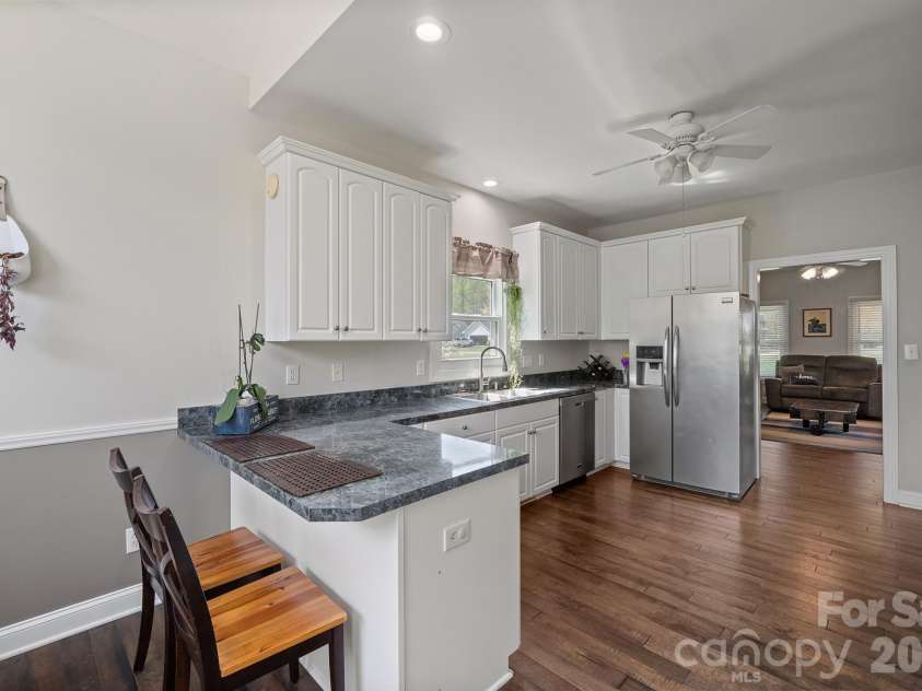 408 Mooreland Drive, Conover, NC 28613.  MLS# CAR4358662, YatesRealty ID 9188. 