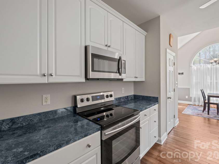 408 Mooreland Drive, Conover, NC 28613.  MLS# CAR4358662, YatesRealty ID 9188. 