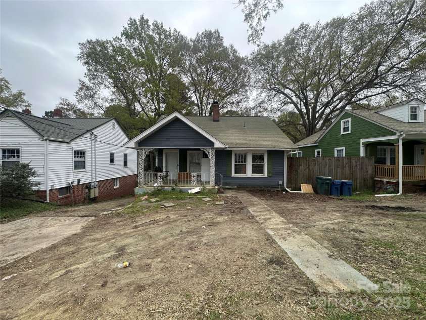 2503 Chapel Hill Road, Durham, NC 27707.  MLS# CAR4250057, YatesRealty ID 9189. 