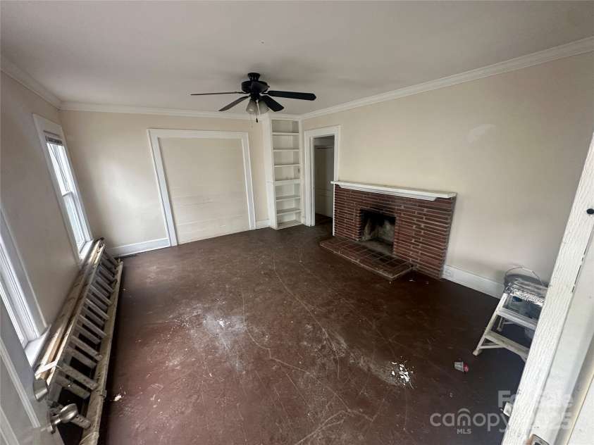 2503 Chapel Hill Road, Durham, NC 27707.  MLS# CAR4250057, YatesRealty ID 9189. 