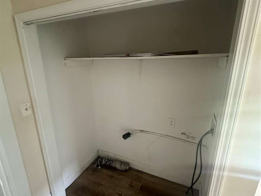 2503 Chapel Hill Road, Durham, NC 27707.  MLS# CAR4250057, YatesRealty ID 9189. 