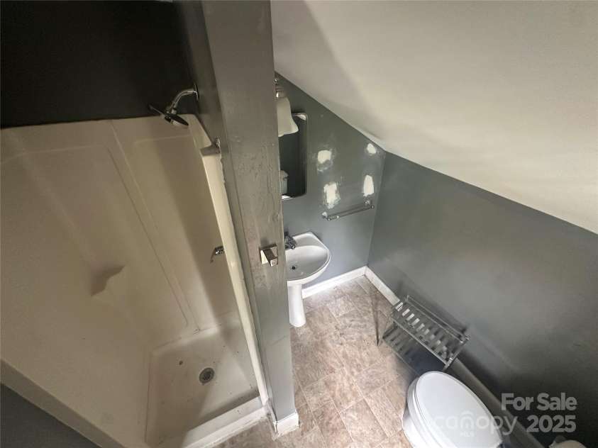 2503 Chapel Hill Road, Durham, NC 27707.  MLS# CAR4250057, YatesRealty ID 9189. 