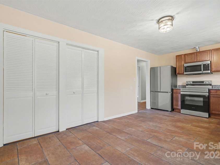 1320 Kings Circle, Shelby, NC 28150.  MLS# CAR4331877, YatesRealty ID 919. 