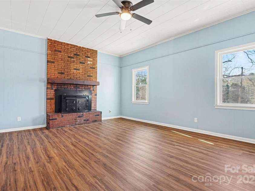 1320 Kings Circle, Shelby, NC 28150.  MLS# CAR4331877, YatesRealty ID 919. 