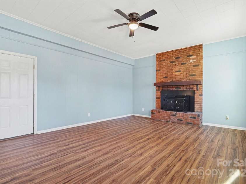 1320 Kings Circle, Shelby, NC 28150.  MLS# CAR4331877, YatesRealty ID 919. 