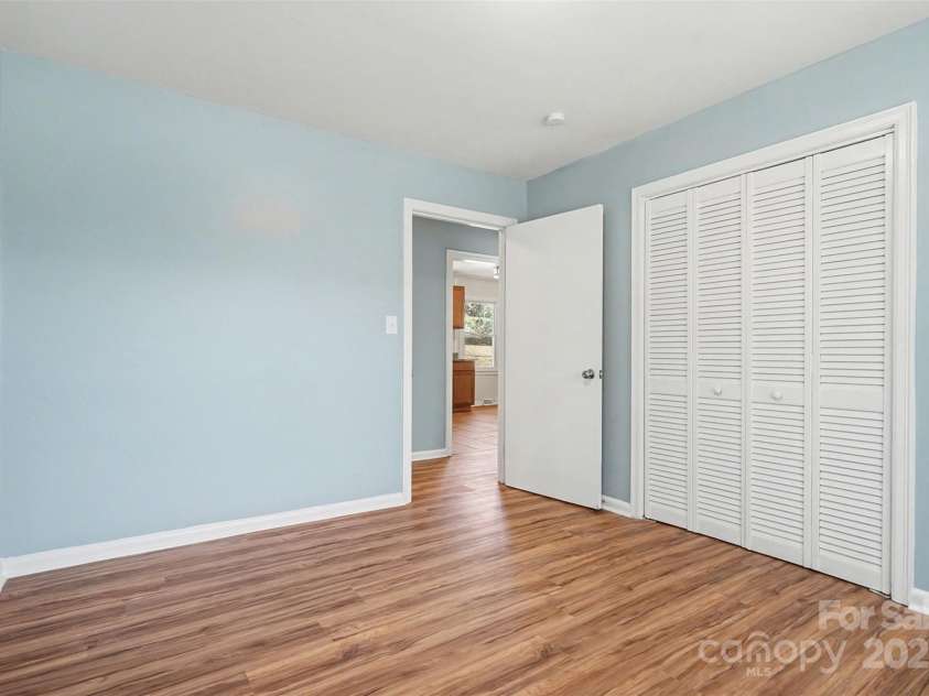 1320 Kings Circle, Shelby, NC 28150.  MLS# CAR4331877, YatesRealty ID 919. 