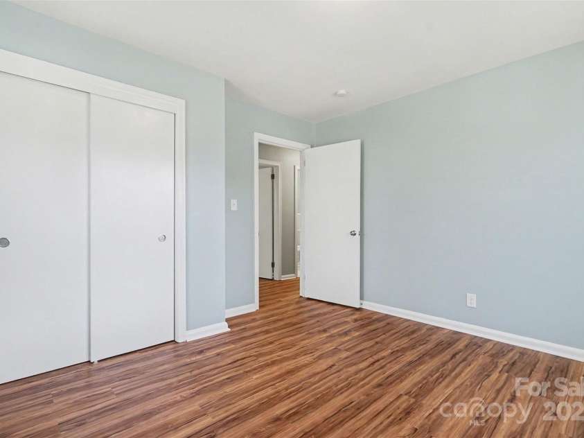 1320 Kings Circle, Shelby, NC 28150.  MLS# CAR4331877, YatesRealty ID 919. 