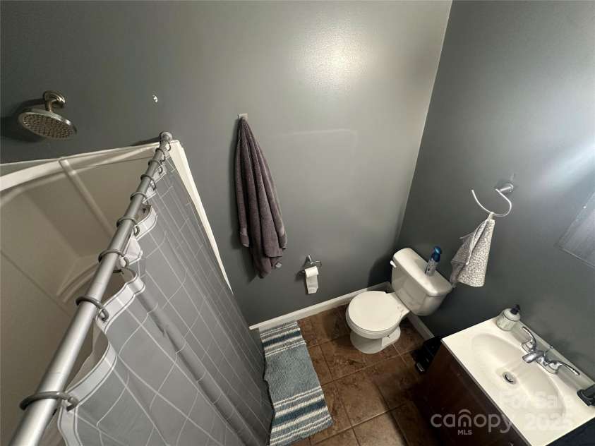2509 Chapel Hill Road, Durham, NC 27707.  MLS# CAR4250052, YatesRealty ID 9190. 