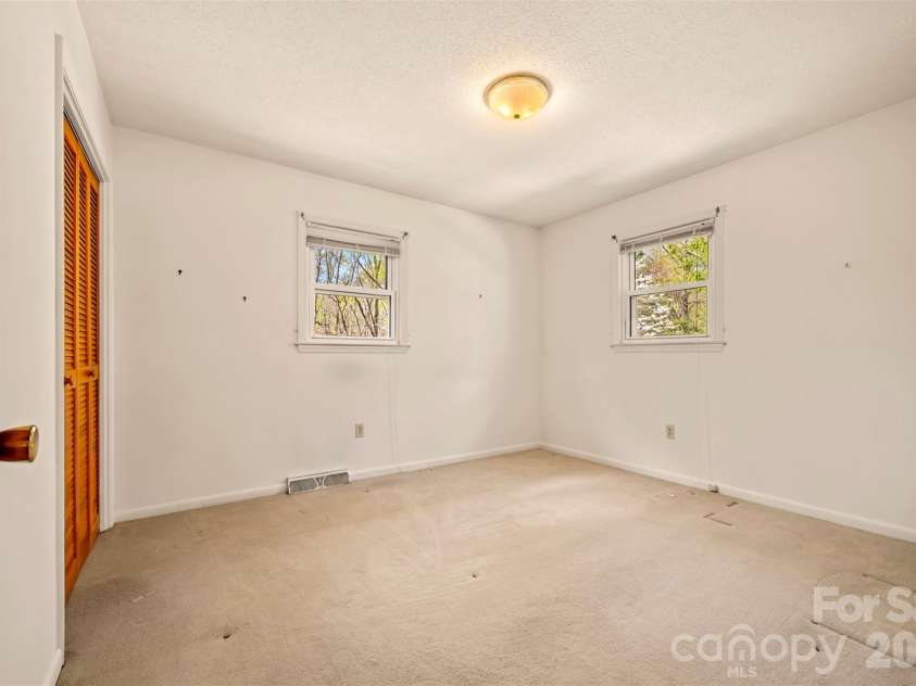 215 Windover Drive, Forest City, NC 28043.  MLS# CAR4362874, YatesRealty ID 9191. Bedroom
