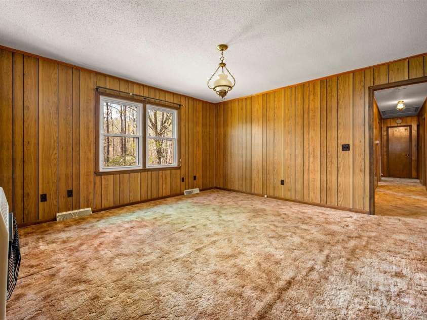 215 Windover Drive, Forest City, NC 28043.  MLS# CAR4362874, YatesRealty ID 9191. Den