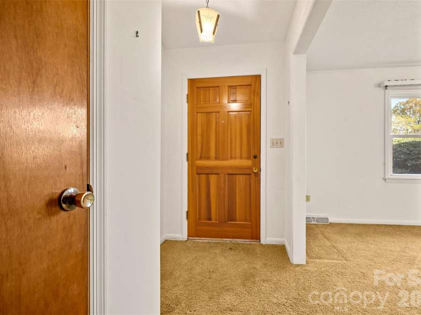 215 Windover Drive, Forest City, NC 28043.  MLS# CAR4362874, YatesRealty ID 9191. Front Entrance