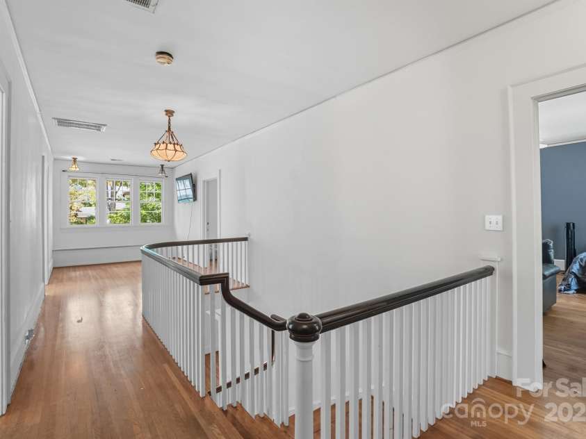 504 York Street, Gastonia, NC 28052.  MLS# CAR4313716, YatesRealty ID 9193. 
