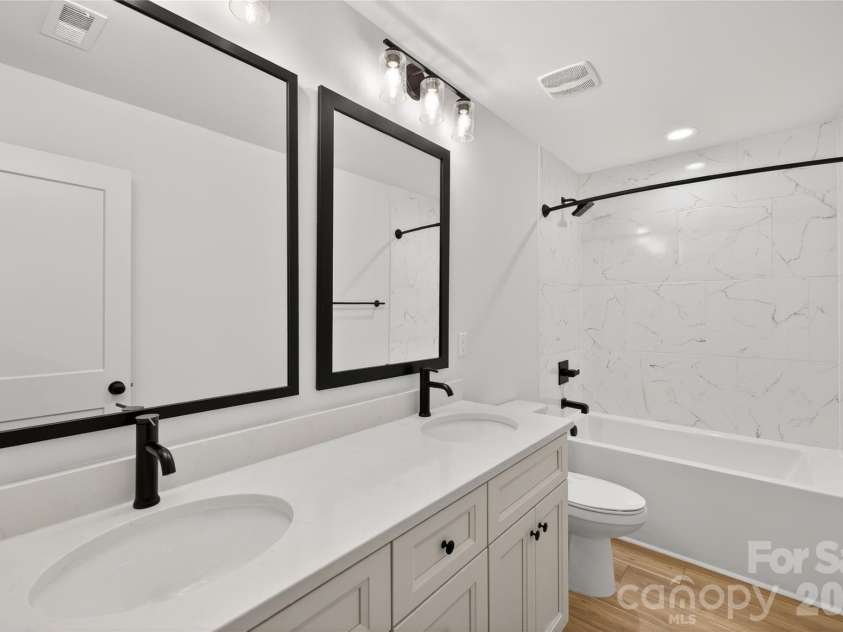 12722 Hamilton Road, Charlotte, NC 28273.  MLS# CAR4358654, YatesRealty ID 9196. 