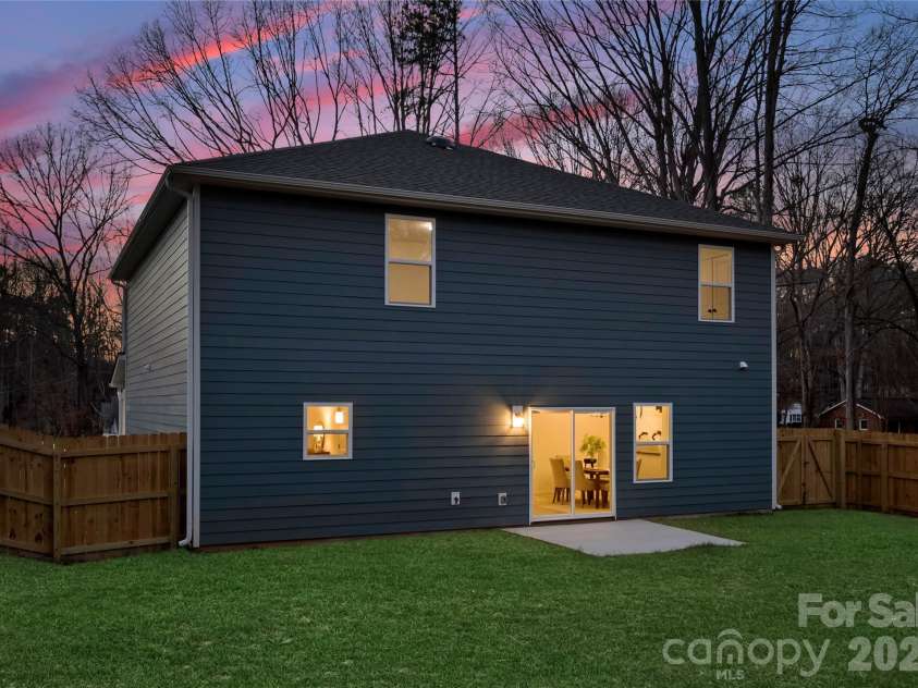 12722 Hamilton Road, Charlotte, NC 28273.  MLS# CAR4358654, YatesRealty ID 9196. 
