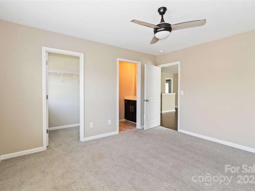 217 Hydrangea Drive, Clover, SC 29710.  MLS# CAR4253148, YatesRealty ID 9196. 