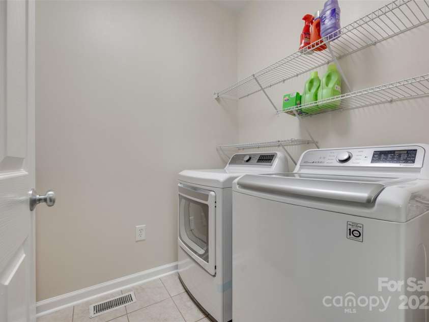 1342 Crown Ridge Drive, Fort Mill, SC 29708.  MLS# CAR4251676, YatesRealty ID 9199. 