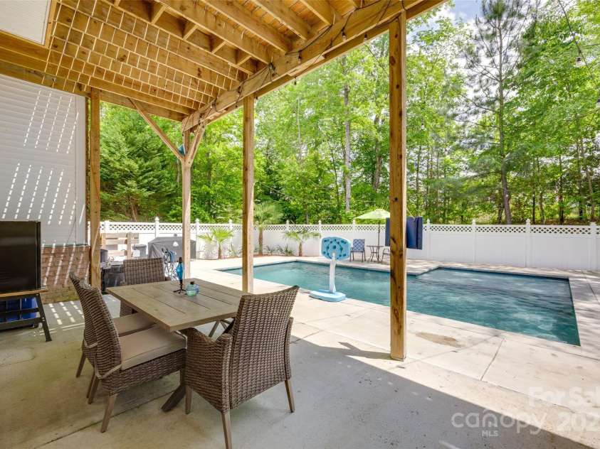 1342 Crown Ridge Drive, Fort Mill, SC 29708.  MLS# CAR4251676, YatesRealty ID 9199. 