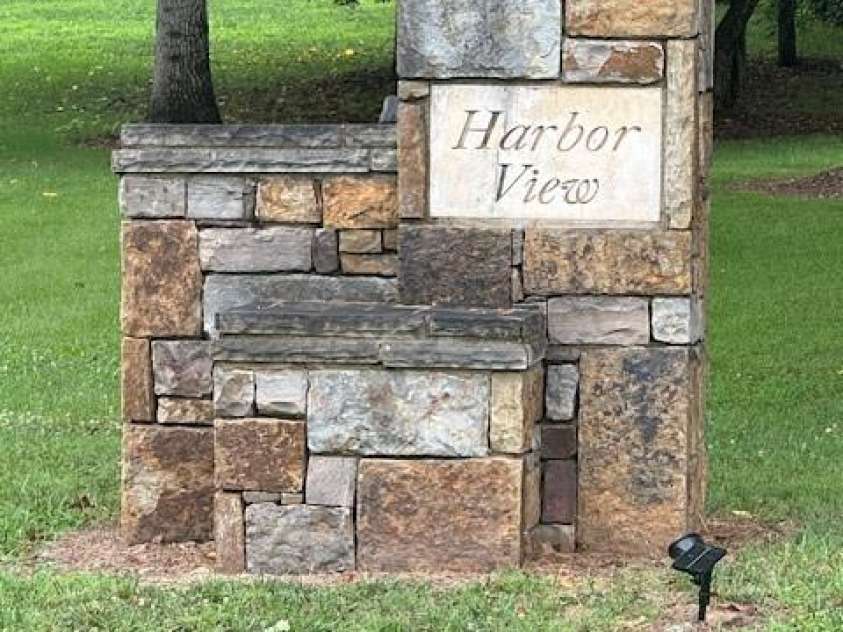 104 Whimbrel Lane, Mooresville, NC 28117.  MLS# CAR4274354, YatesRealty ID 92. 