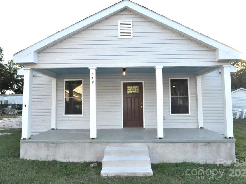 538 second Street, Chester, SC 29706.  MLS# CAR4309695, YatesRealty ID 92. 