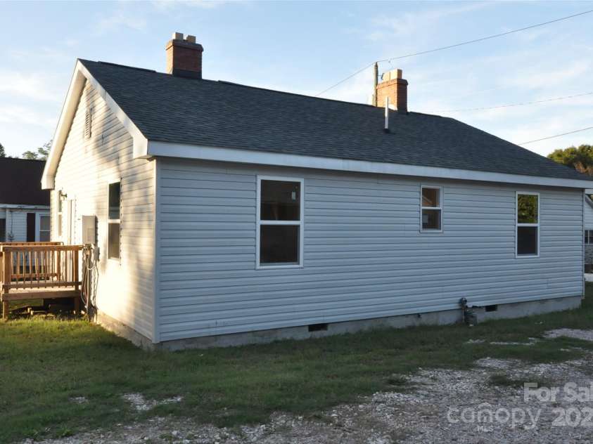 538 second Street, Chester, SC 29706.  MLS# CAR4309695, YatesRealty ID 92. 