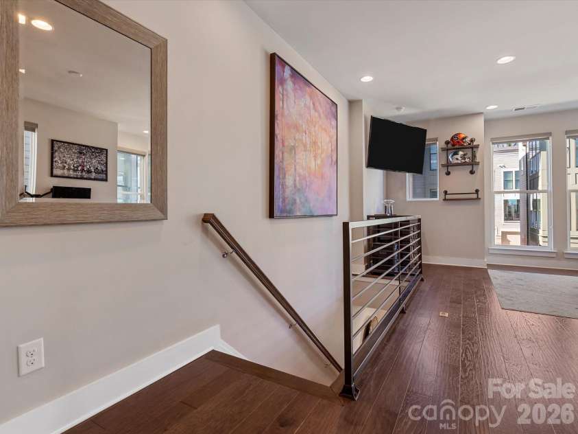 1621 Cannon View Lane, Charlotte, NC 28208.  MLS# CAR4364088, YatesRealty ID 9200. 
