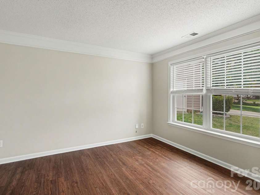 13003 Shannon Park Lane, Charlotte, NC 28273.  MLS# CAR4366014, YatesRealty ID 9203. 