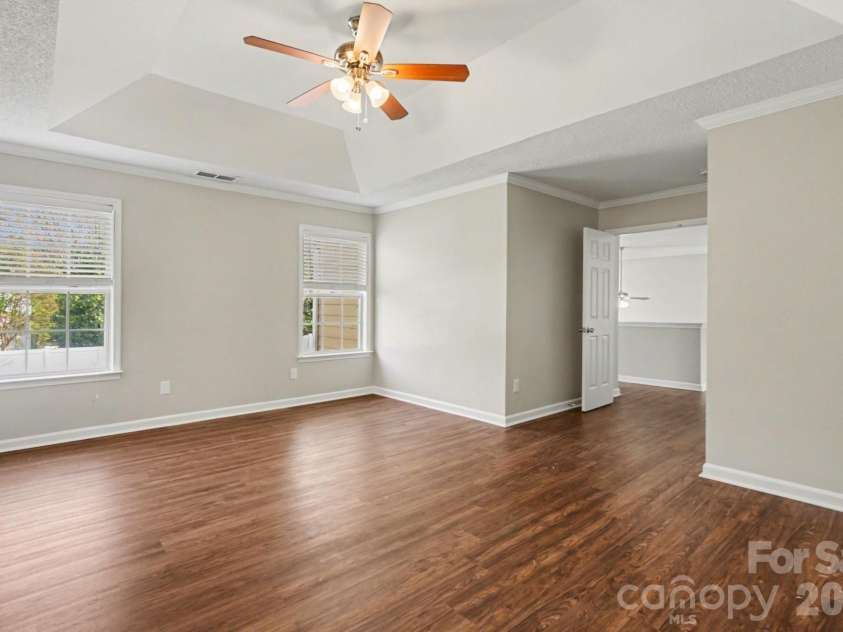13003 Shannon Park Lane, Charlotte, NC 28273.  MLS# CAR4366014, YatesRealty ID 9203. 