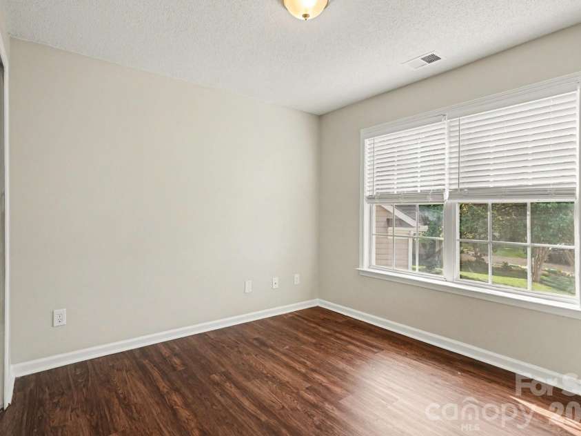 13003 Shannon Park Lane, Charlotte, NC 28273.  MLS# CAR4366014, YatesRealty ID 9203. 