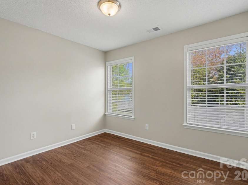 13003 Shannon Park Lane, Charlotte, NC 28273.  MLS# CAR4366014, YatesRealty ID 9203. 