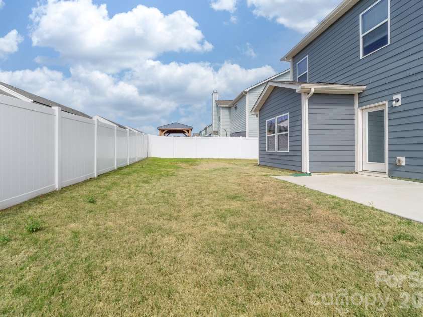 5145 Thomasville Drive, Belmont, NC 28012.  MLS# CAR4361969, YatesRealty ID 9204. 