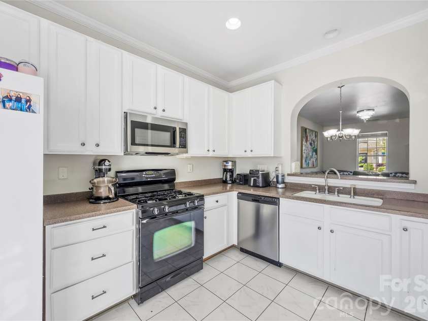 8033 Willow Branch Drive, Waxhaw, NC 28173.  MLS# CAR4366522, YatesRealty ID 9205. 