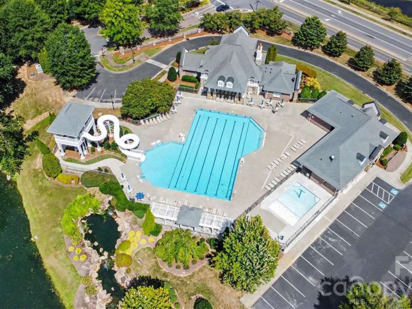 8033 Willow Branch Drive, Waxhaw, NC 28173.  MLS# CAR4422291, YatesRealty ID 9205. 