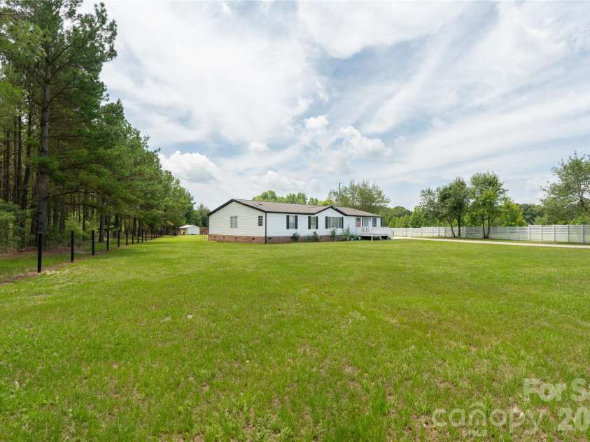 2235 Sandy Ridge Church Road, Morven, NC 28119.  MLS# CAR4408196, YatesRealty ID 9206. 