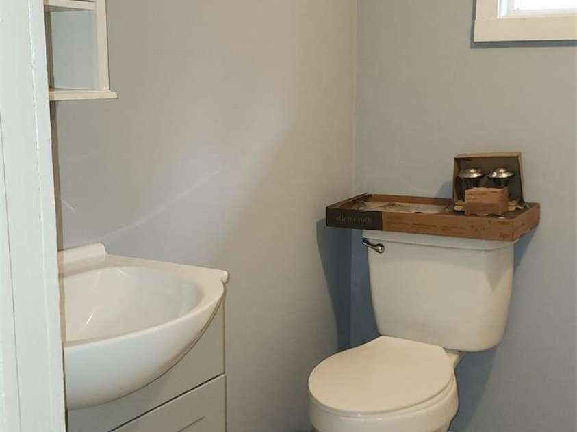75 Peake Street, Tryon, NC 28782.  MLS# CAR4199497, YatesRealty ID 9207. 