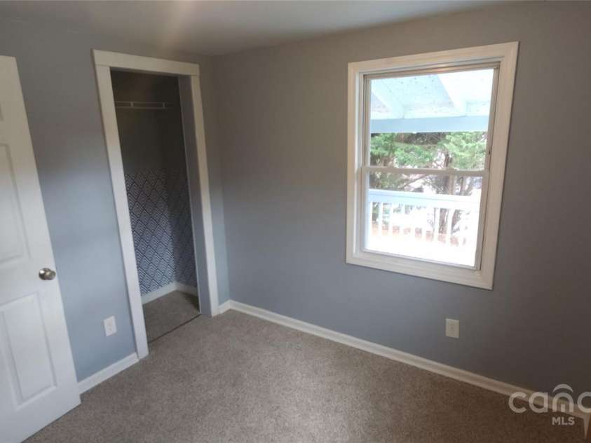75 Peake Street, Tryon, NC 28782.  MLS# CAR4199497, YatesRealty ID 9207. 