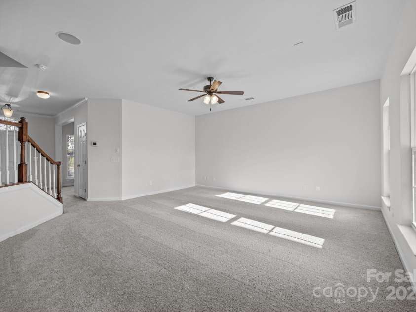 7007 Church Wood Lane, Huntersville, NC 28078.  MLS# CAR4221058, YatesRealty ID 9208. Family Room