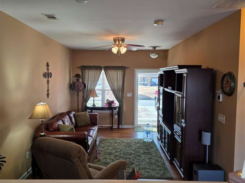 150 Clydesdale Court, Matthews, NC 28104.  MLS# CAR4366529, YatesRealty ID 9209. 