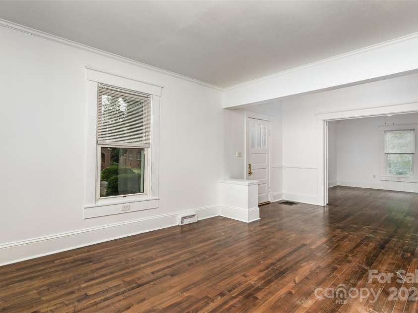 425 Maupin Avenue, Salisbury, NC 28144.  MLS# CAR4194348, YatesRealty ID 921. Another view of living room looking towards foyer