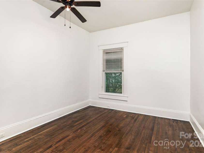 425 Maupin Avenue, Salisbury, NC 28144.  MLS# CAR4194348, YatesRealty ID 921. BR on main