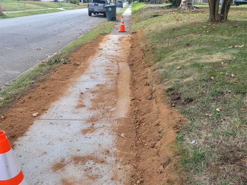 425 Maupin Avenue, Salisbury, NC 28144.  MLS# CAR4194348, YatesRealty ID 921. New sidewalks in front of home