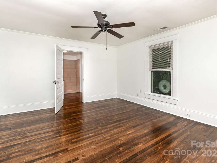 425 Maupin Avenue, Salisbury, NC 28144.  MLS# CAR4194348, YatesRealty ID 921. Primary BR up