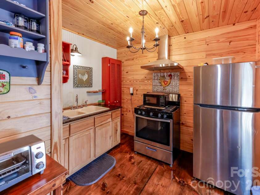 282 Chase Lane, Rutherfordton, NC 28139.  MLS# CAR4366536, YatesRealty ID 9210. 