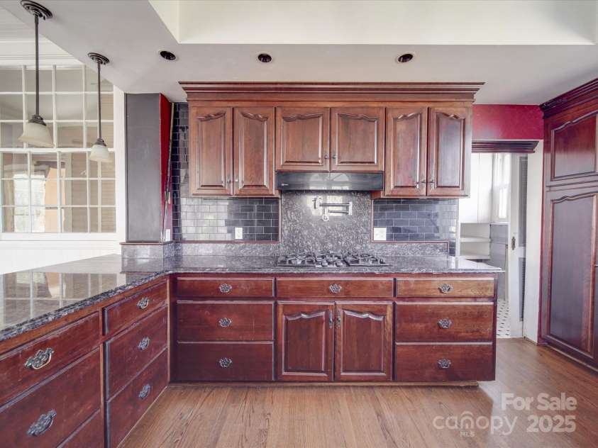 505 Camden Road, Wadesboro, NC 28170.  MLS# CAR4228134, YatesRealty ID 9213. 