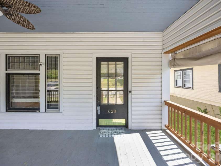 628 Council Street, Salisbury, NC 28144.  MLS# CAR4365944, YatesRealty ID 9216. 