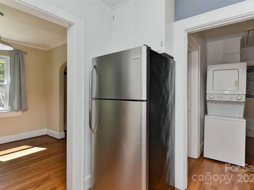 1944 Garibaldi Avenue, Charlotte, NC 28208.  MLS# CAR4247920, YatesRealty ID 9217. 
